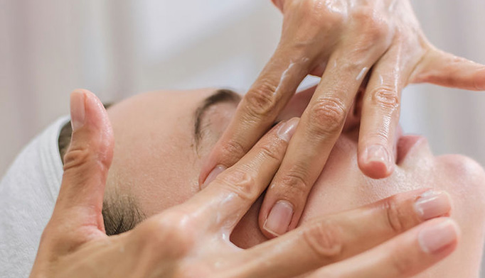 massagens-funchal-madeira-corpussano-tratamento-facial-tecnica-japonesa-massagem-facial